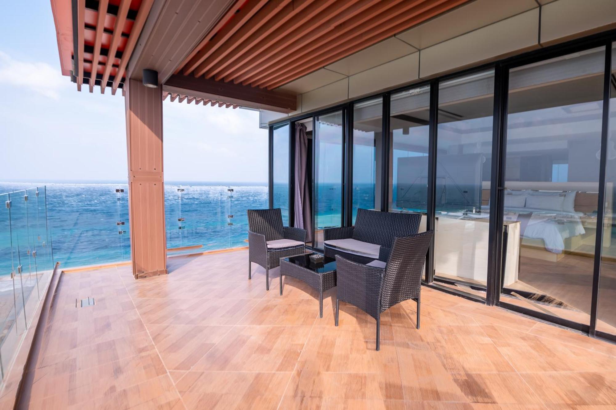 Swarn By Hawks Hotels Kamadhoo Екстер'єр фото