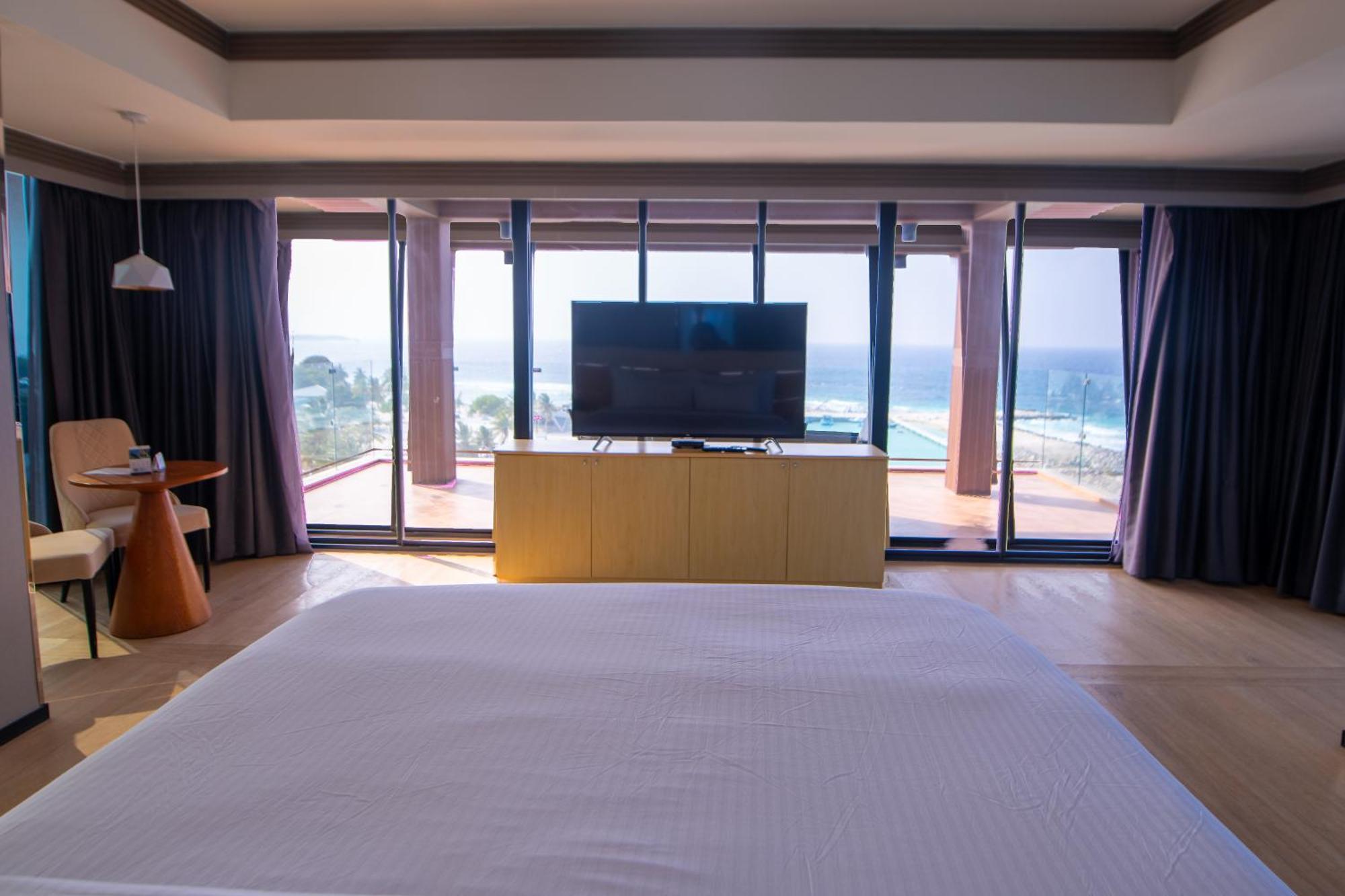 Swarn By Hawks Hotels Kamadhoo Екстер'єр фото