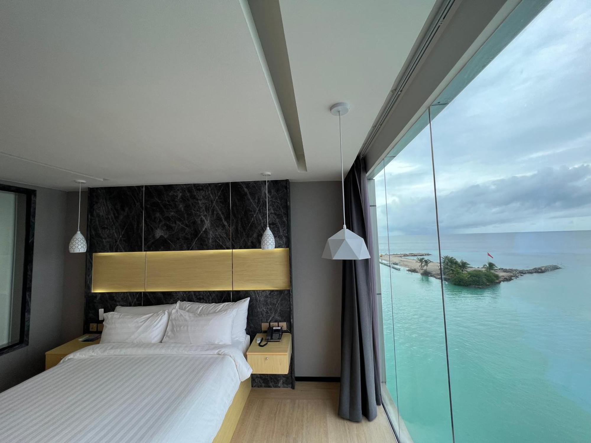 Swarn By Hawks Hotels Kamadhoo Екстер'єр фото